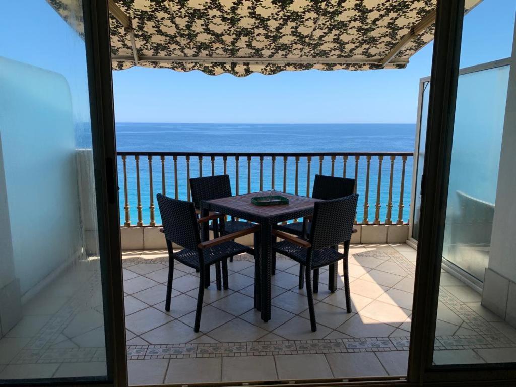 Appartement Front De - Promenade Des